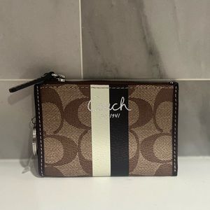 Brand New Coach mini wallet